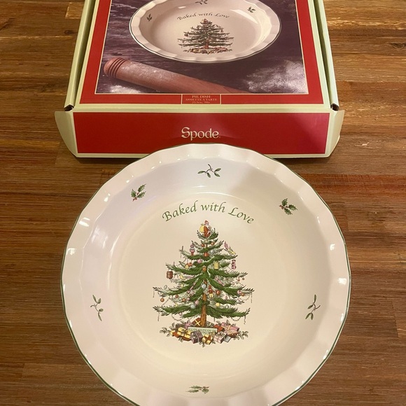 Spode Christmas Tree “Baked with Love” Pie Dish (new in box) - Picture 2 of 4